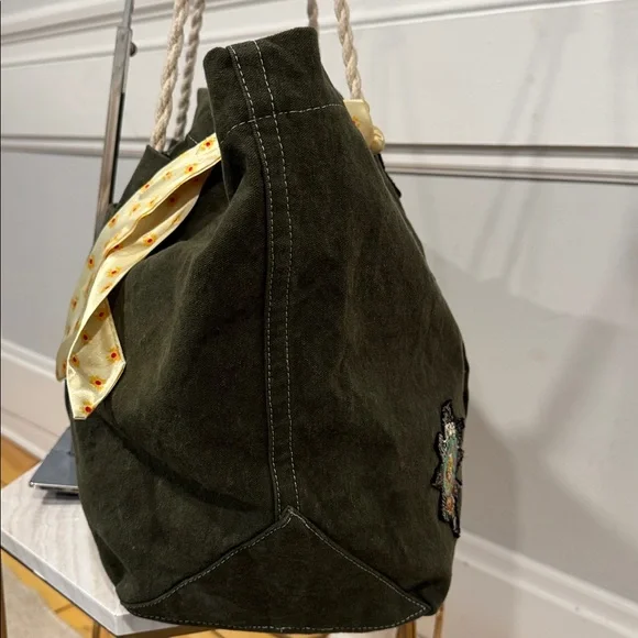 Free People Been There Badge Green Oversized Large Weekender Travel Tote - Picture 7 of 17